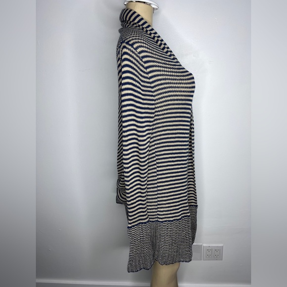 BCBG Sweater Open Front - Picture 7 of 7